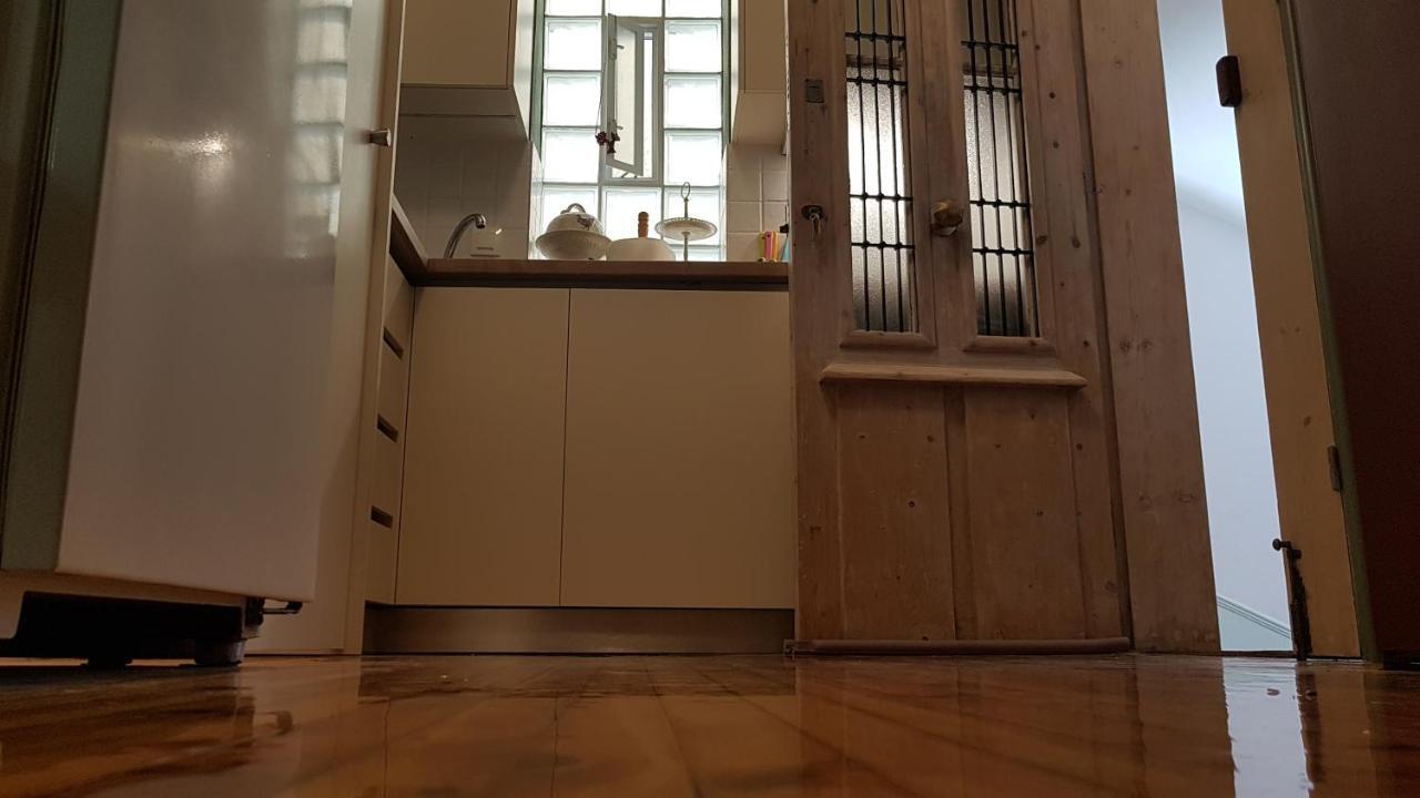 Konstantinos'S Luxury Vintage Apartment 테살로니키 외부 사진
