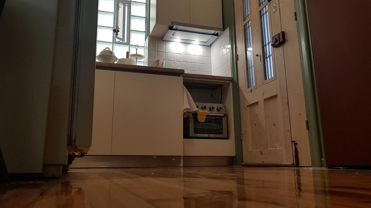Konstantinos'S Luxury Vintage Apartment 테살로니키 외부 사진